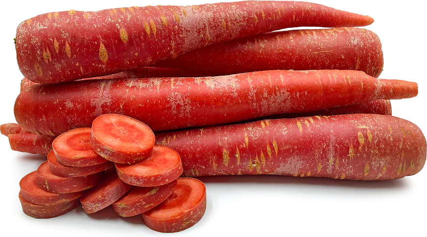 Carrots contain essential nutrients that help in quickly resolving throat issues